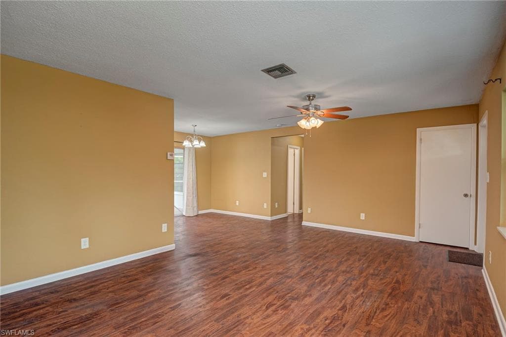 326 Canyon DR N, LEHIGH ACRES FL 33936-4