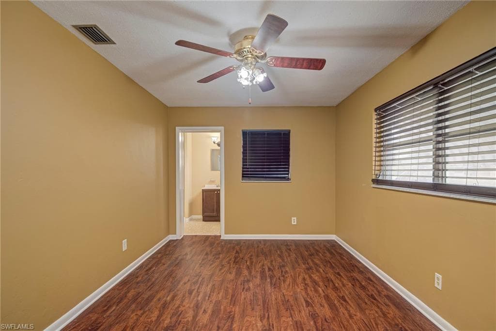 326 Canyon DR N, LEHIGH ACRES FL 33936-9