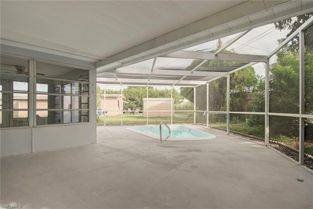 326 Canyon DR N, LEHIGH ACRES FL 33936-17