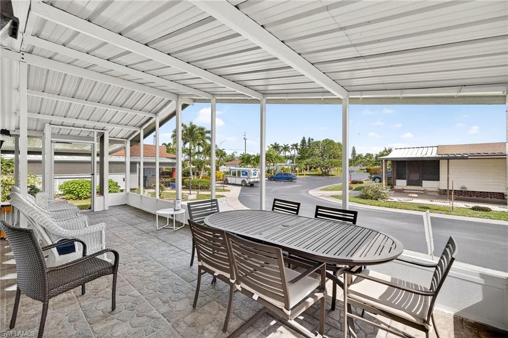 170 Oceans BLVD # 170, NAPLES FL 34104-19