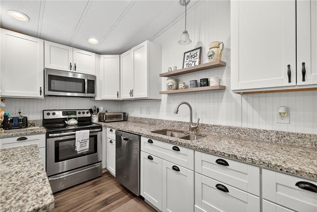 170 Oceans BLVD # 170, NAPLES FL 34104-7