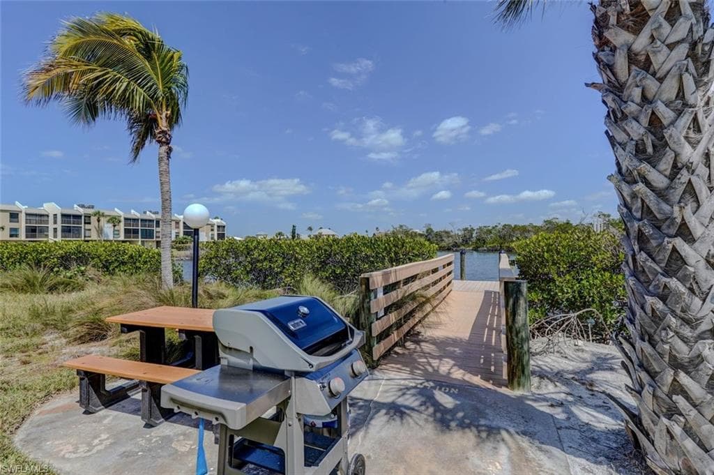 21440 Bay Village DR # 122, FORT MYERS BEACH FL 33931-36