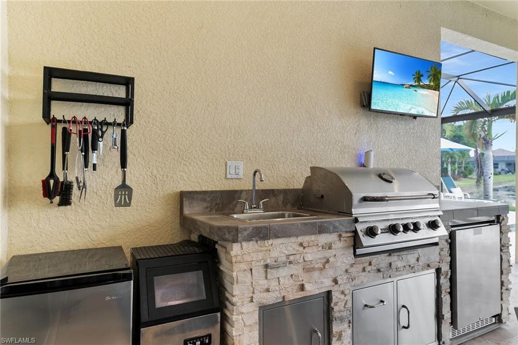 14730 Nautilus PL, NAPLES FL 34114-19