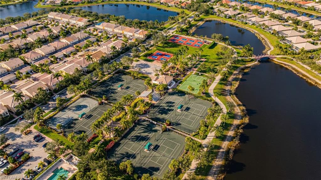 8516 Benelli CT, NAPLES FL 34114-46