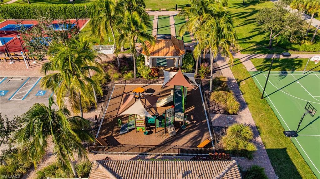 8516 Benelli CT, NAPLES FL 34114-44