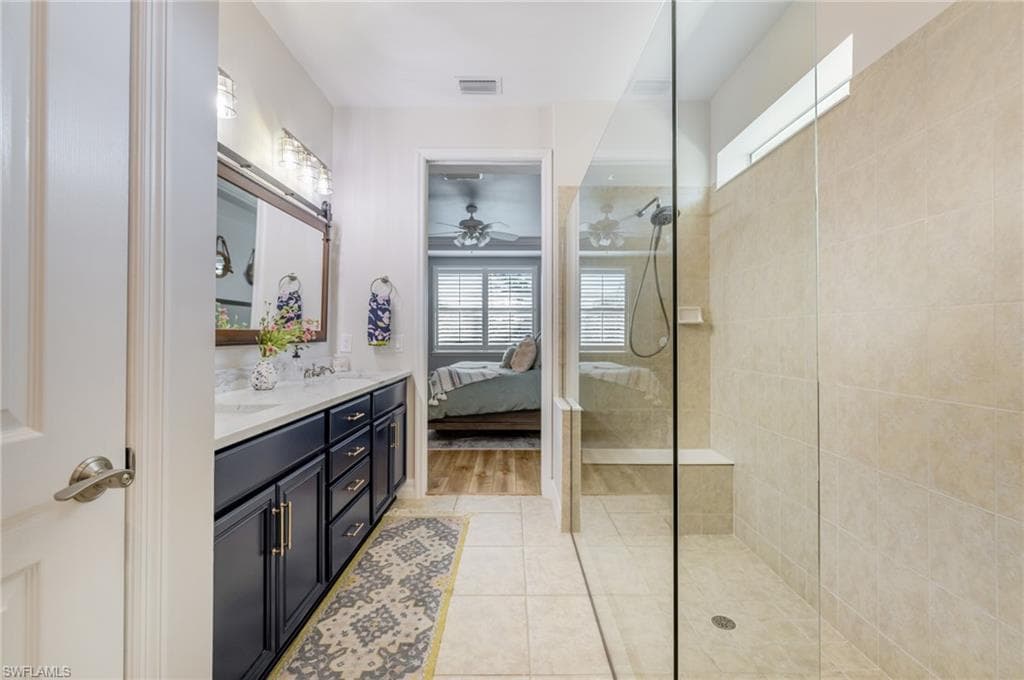 8516 Benelli CT, NAPLES FL 34114-18