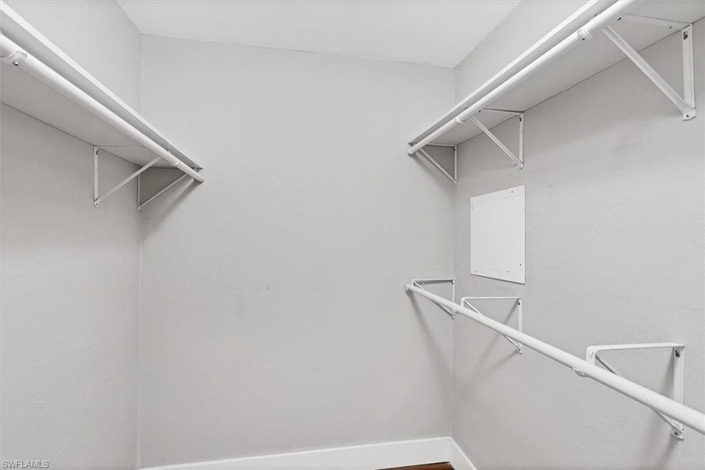 17585 Blackfriar DR, FORT MYERS FL 33908-15