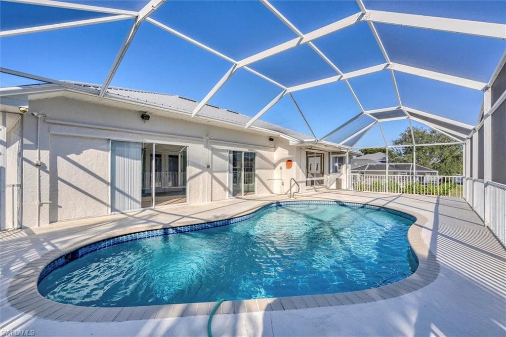 17585 Blackfriar DR, FORT MYERS FL 33908-25