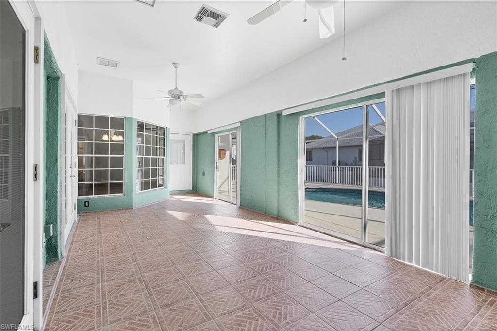 17585 Blackfriar DR, FORT MYERS FL 33908-23