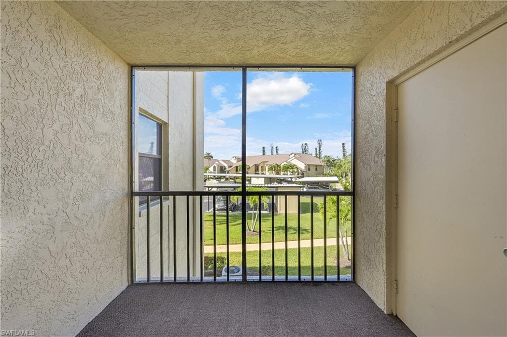 8474 Charter Club CIR # 13, FORT MYERS FL 33919-23