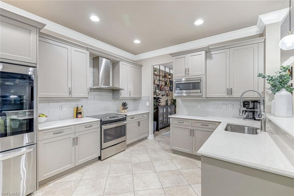 11732 Meadowrun CIR, FORT MYERS FL 33913-9