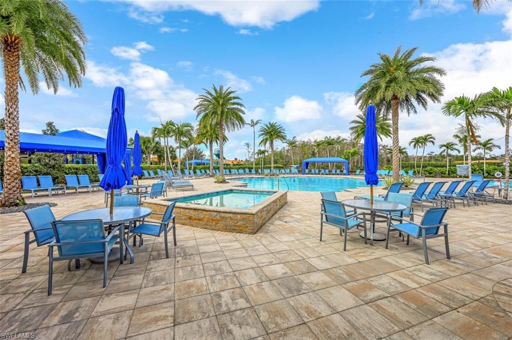 11732 Meadowrun CIR, FORT MYERS FL 33913-32