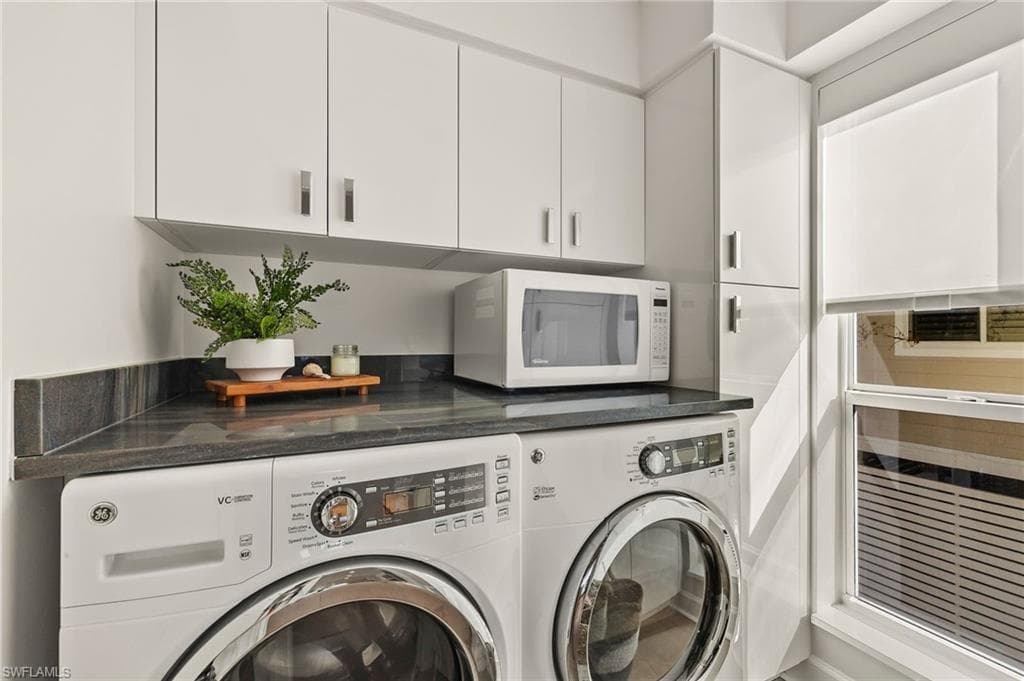 1 Sunset Captiva LN, CAPTIVA FL 33924-28