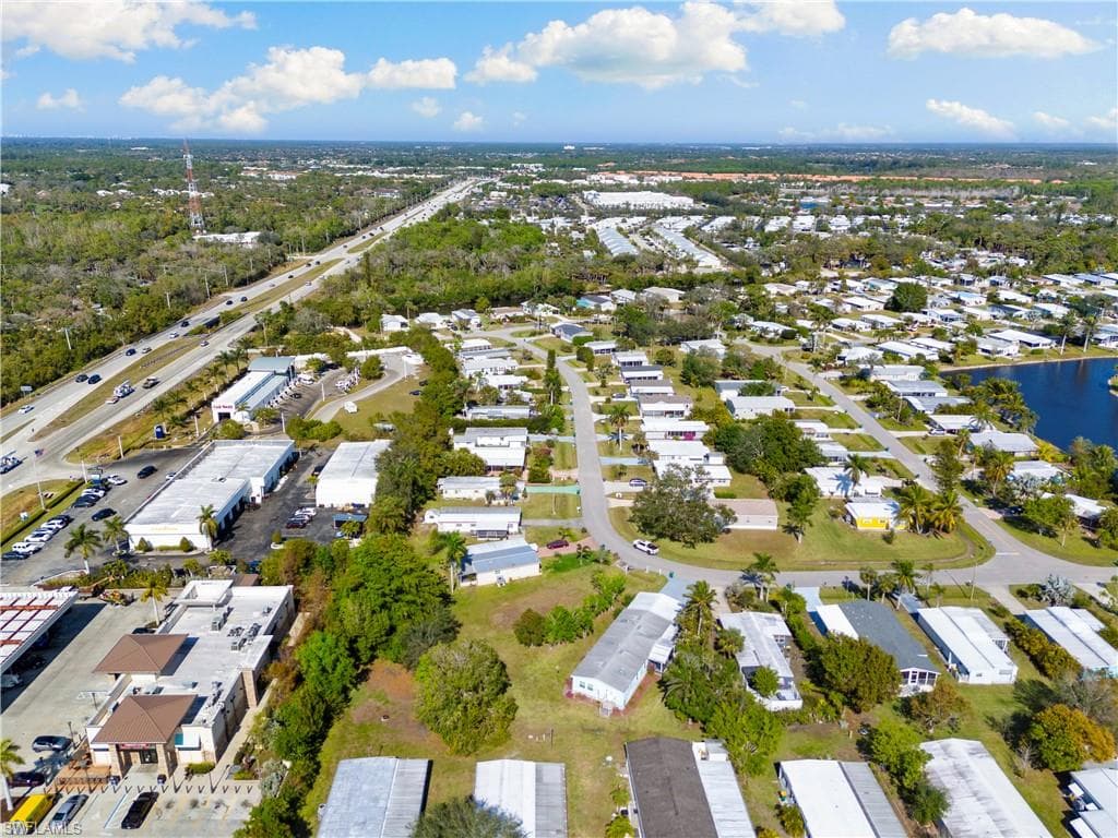 147 Rookery RD, NAPLES FL 34114-11