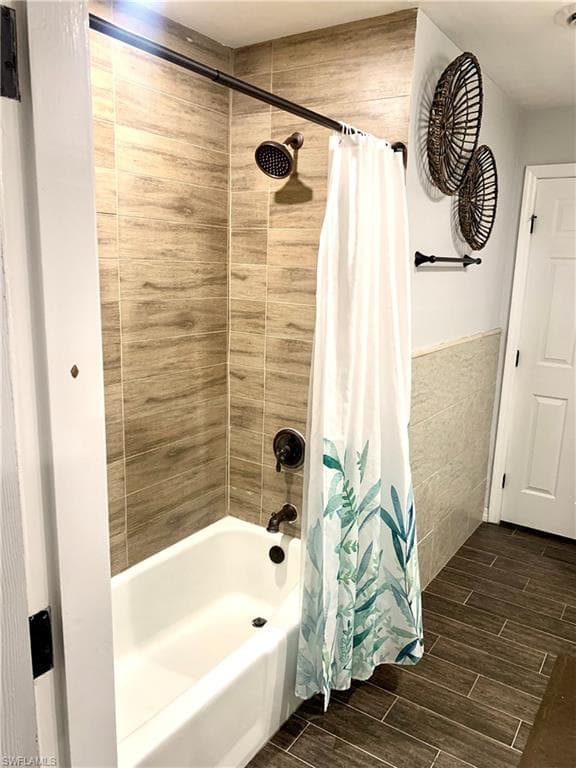 235 Cypress WAY W, NAPLES FL 34110-12