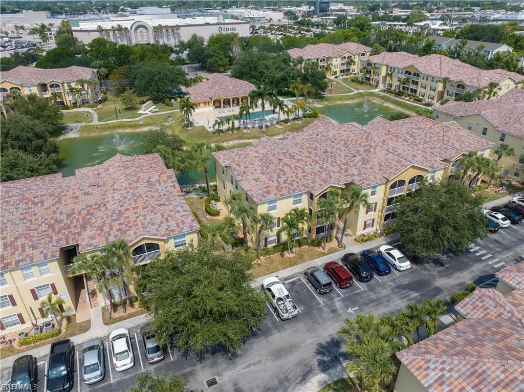 4121 Residence DR # 303, FORT MYERS FL 33901-25