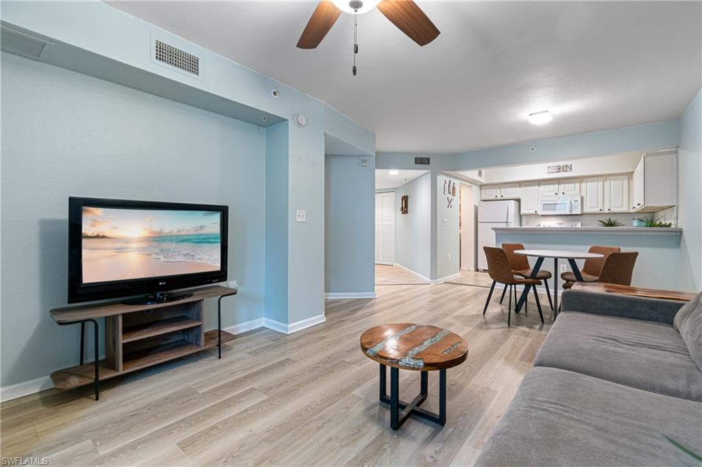 4121 Residence DR # 303, FORT MYERS FL 33901-34