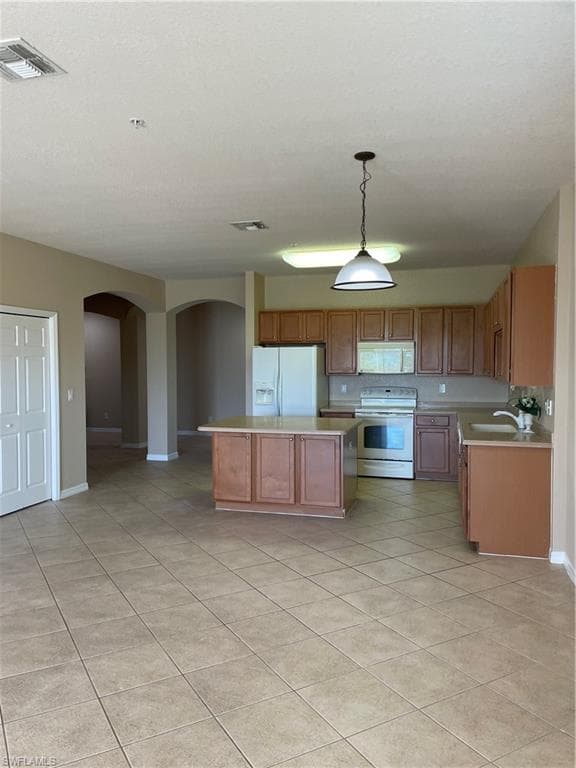 14961 Reflection Key CIR # 431, FORT MYERS FL 33907-25