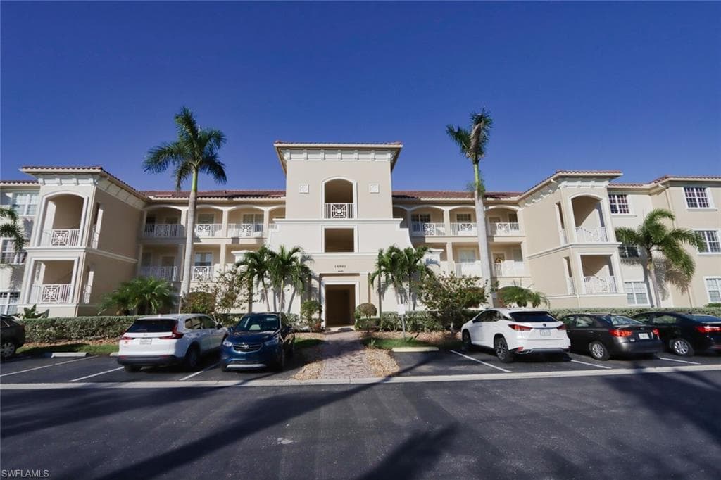 14961 Reflection Key CIR # 431, FORT MYERS FL 33907-8