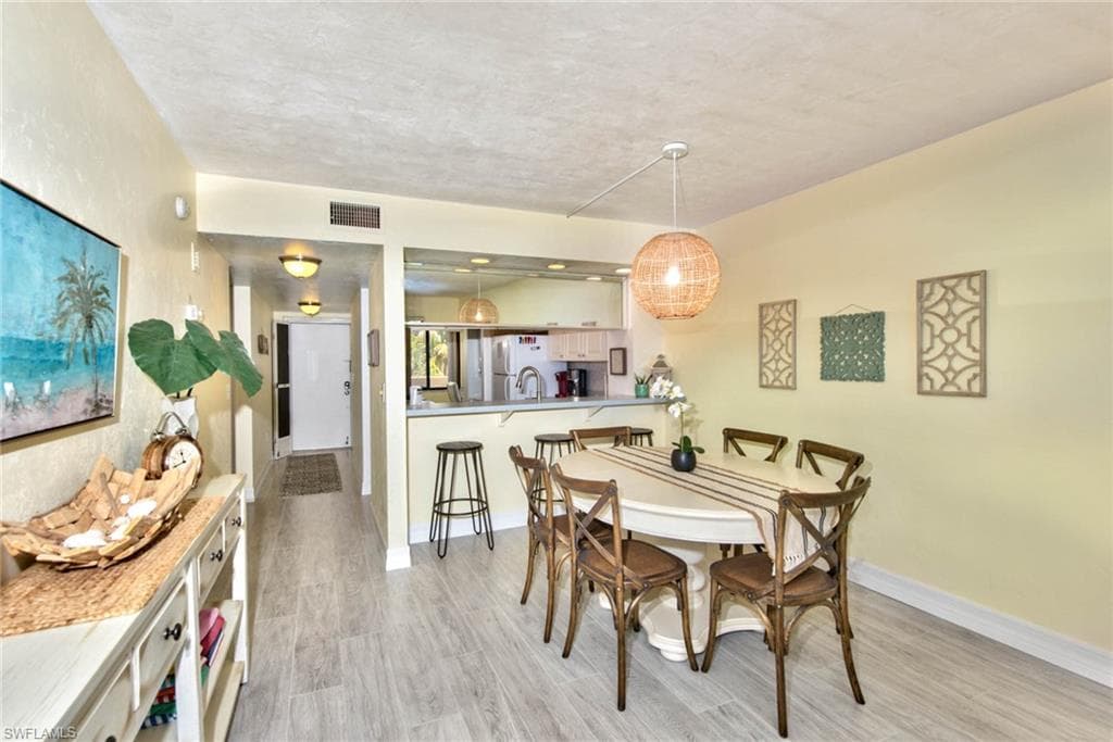 7500 Estero BLVD # 202, FORT MYERS BEACH FL 33931-3