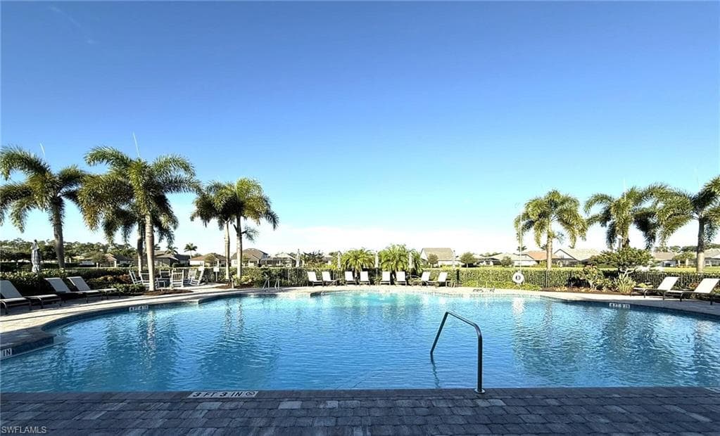 9241 Holden DR, FORT MYERS FL 33967-24