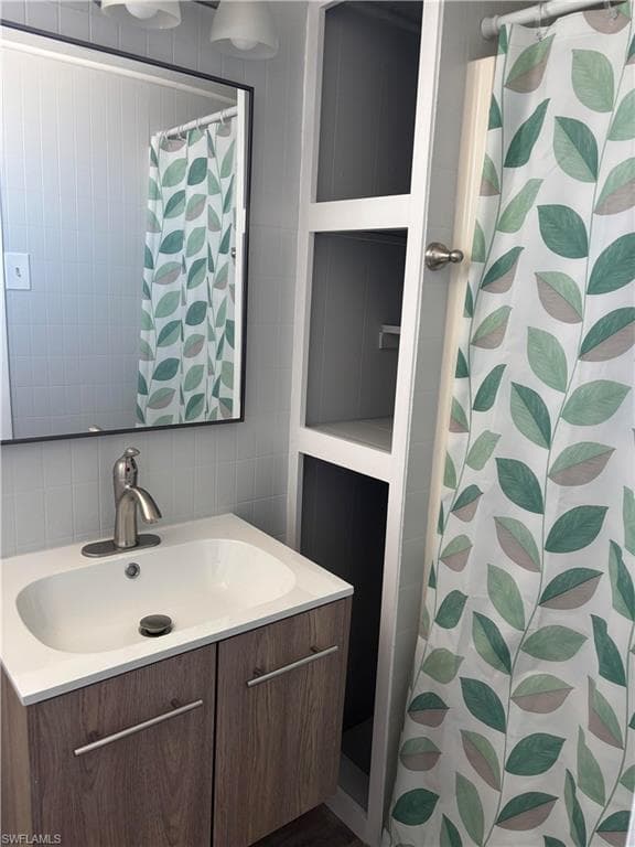 174 Overland TRL, NORTH FORT MYERS FL 33917-10