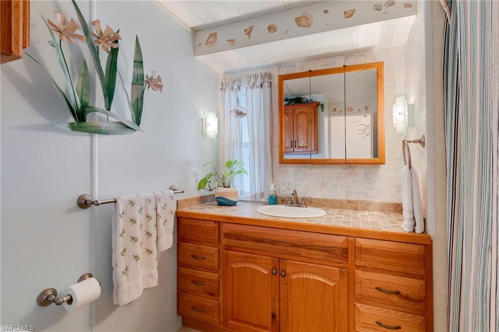 9324 Baron RD, BONITA SPRINGS FL 34135-14