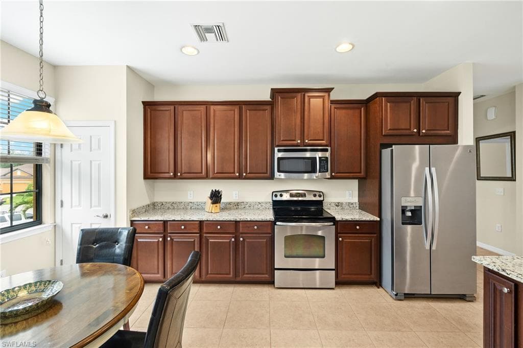 3742 Pino Vista WAY # 4, ESTERO FL 33928-11