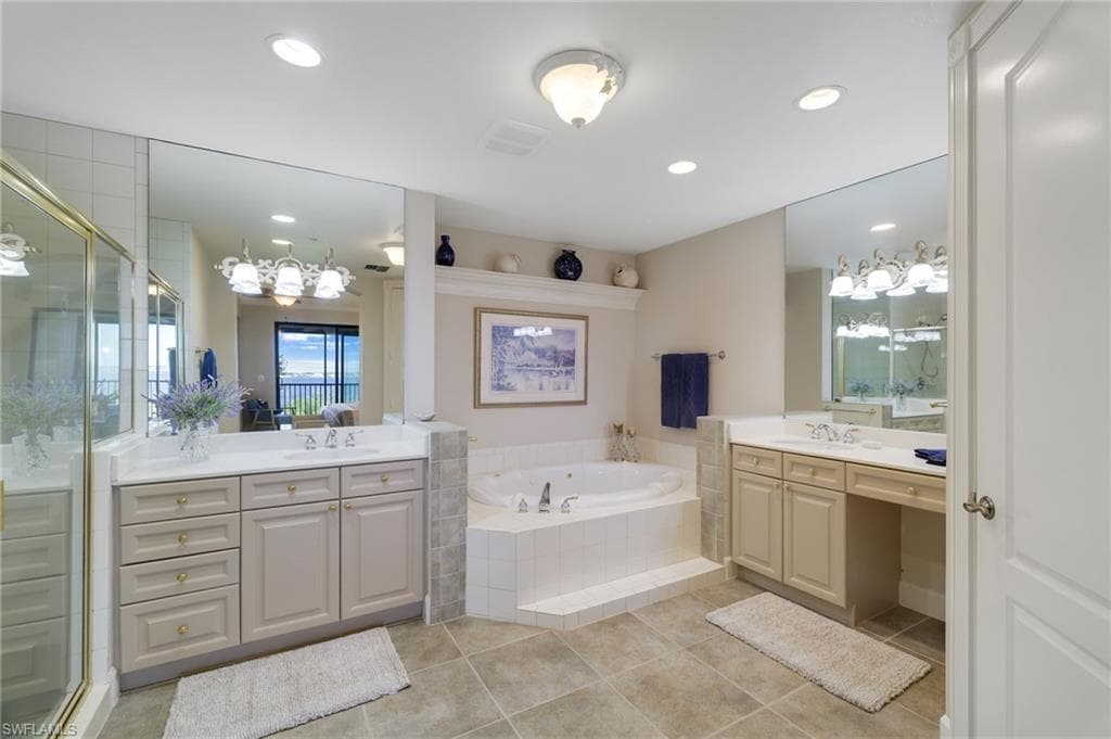 11620 Court Of Palms 303-17
