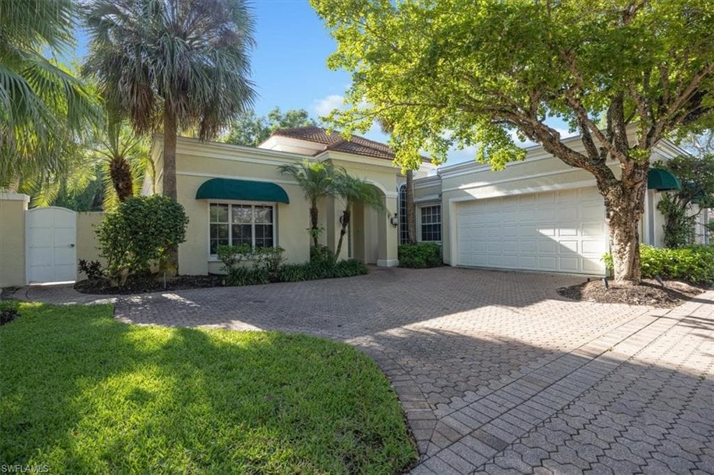 3722 Rachel LN, NAPLES FL 34103-39