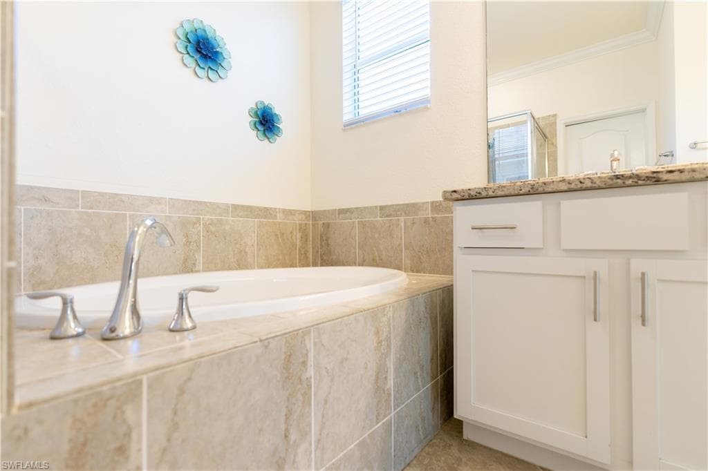 3669 Crimson LN, FORT MYERS FL 33916-30