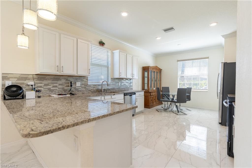 3669 Crimson LN, FORT MYERS FL 33916-7