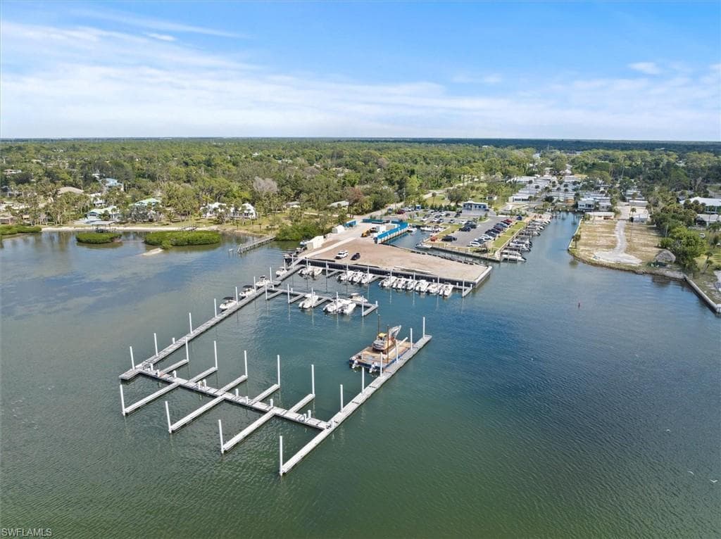 810 Harvard ST, ENGLEWOOD FL 34223-41