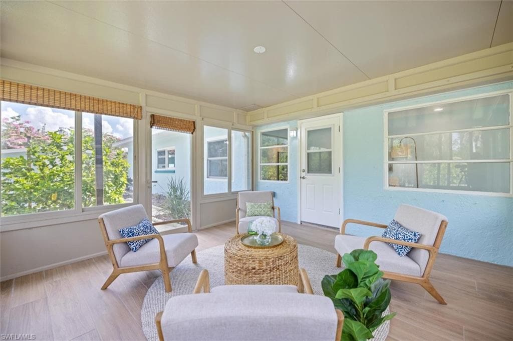 810 Harvard ST, ENGLEWOOD FL 34223-32