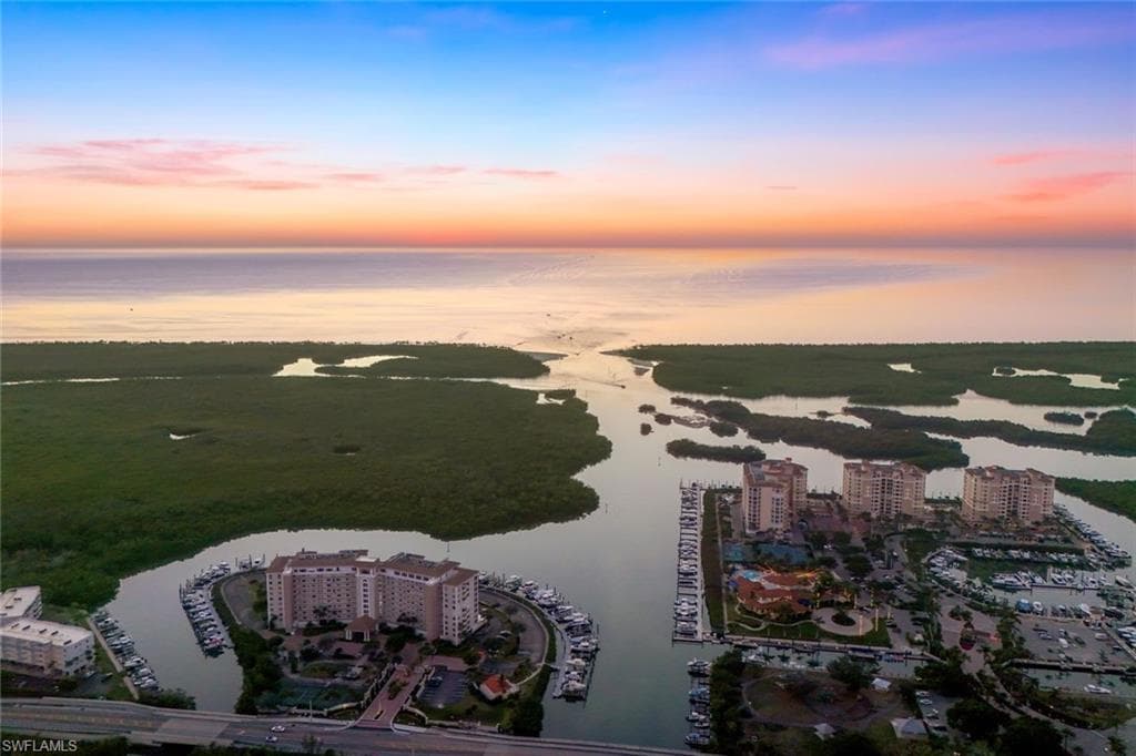 455 Cove Tower DR # 801, NAPLES FL 34110-47