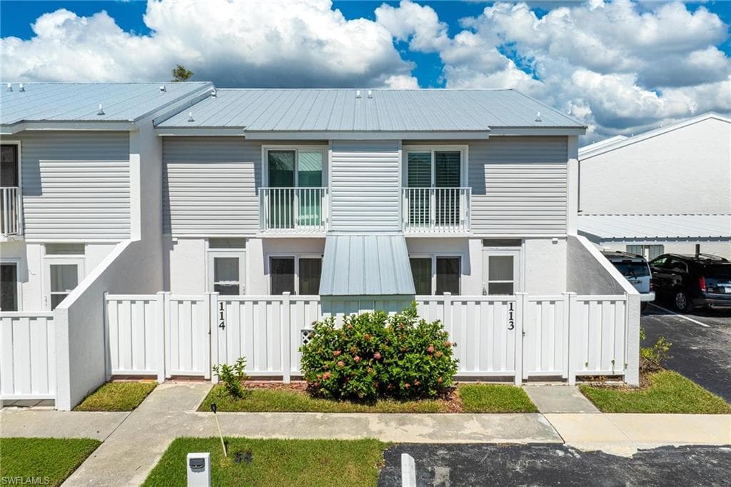 18038 San Carlos BLVD # 113, FORT MYERS BEACH FL 33931-3