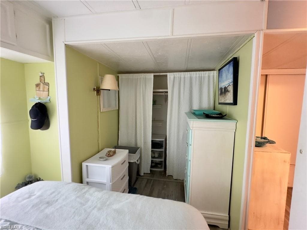 10917 Brown Pelican CIR, ESTERO FL 33928-11