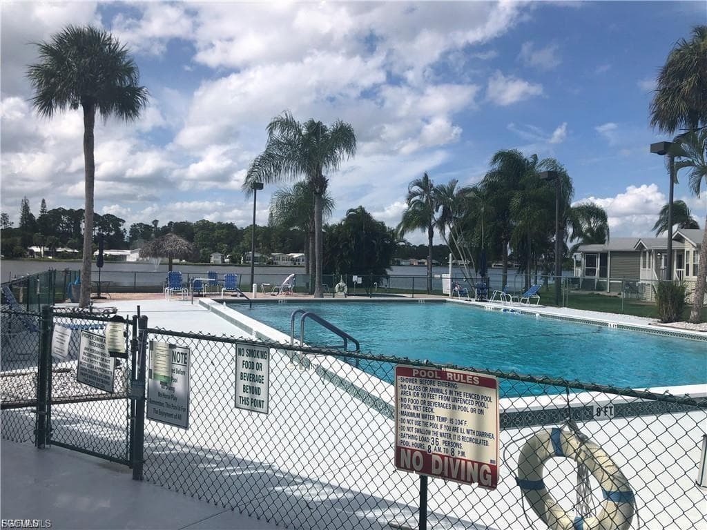 10917 Brown Pelican CIR, ESTERO FL 33928-17