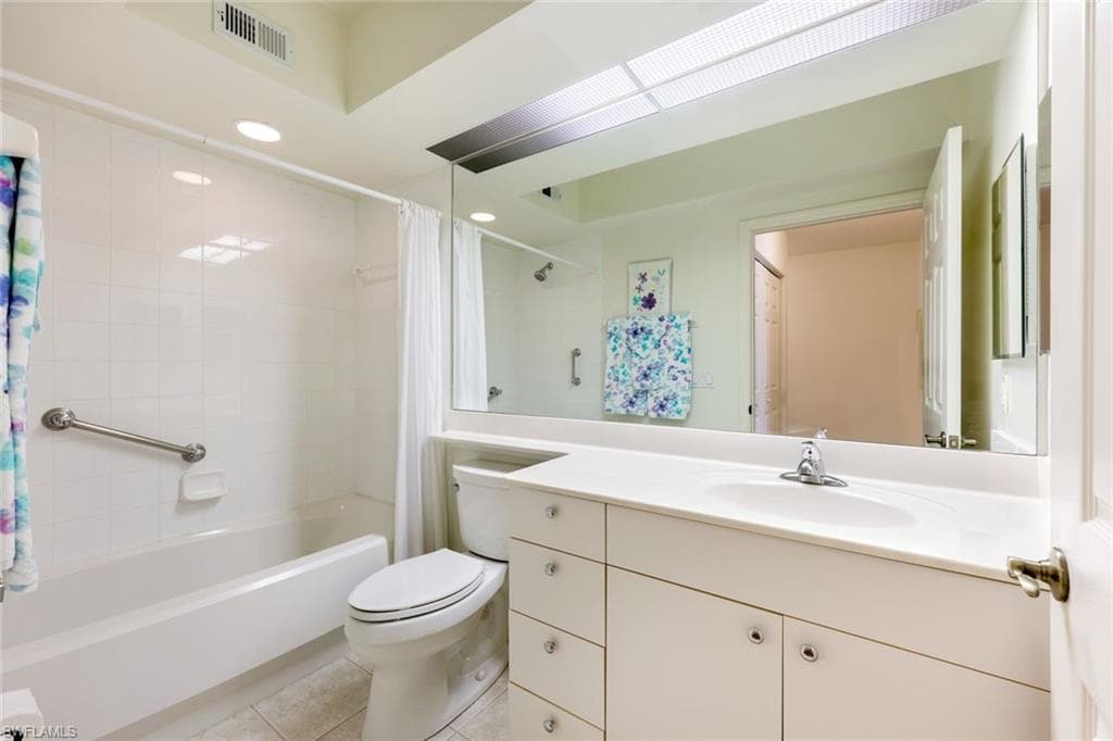 10900 Santa Margherita RD # 103, ESTERO FL 34135-16