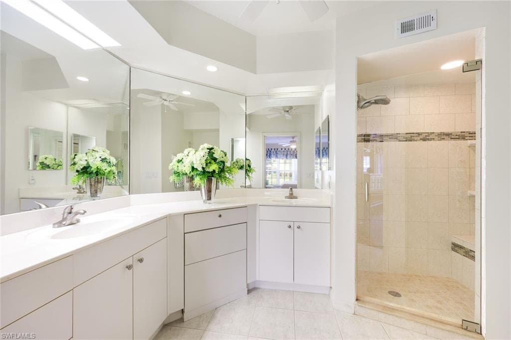 10900 Santa Margherita RD # 103, ESTERO FL 34135-13