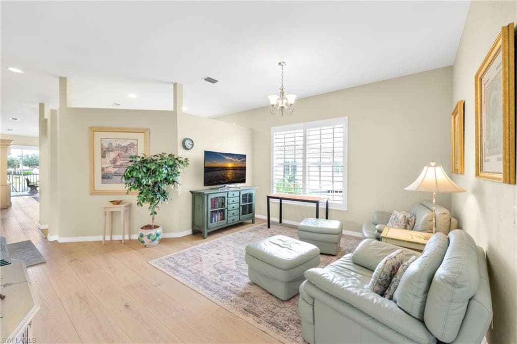 1905 Seville BLVD # 322, NAPLES FL 34109-42