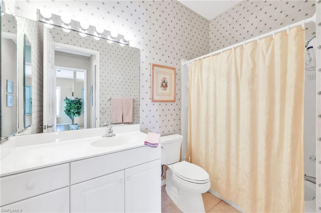 1905 Seville BLVD # 322, NAPLES FL 34109-40