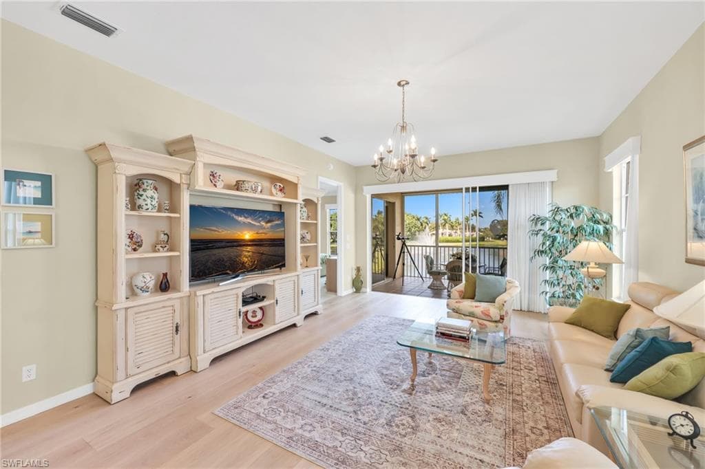 1905 Seville BLVD # 322, NAPLES FL 34109-28