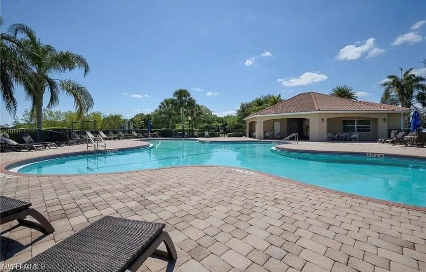 10536 Canal Brook LN, LEHIGH ACRES FL 33936-19
