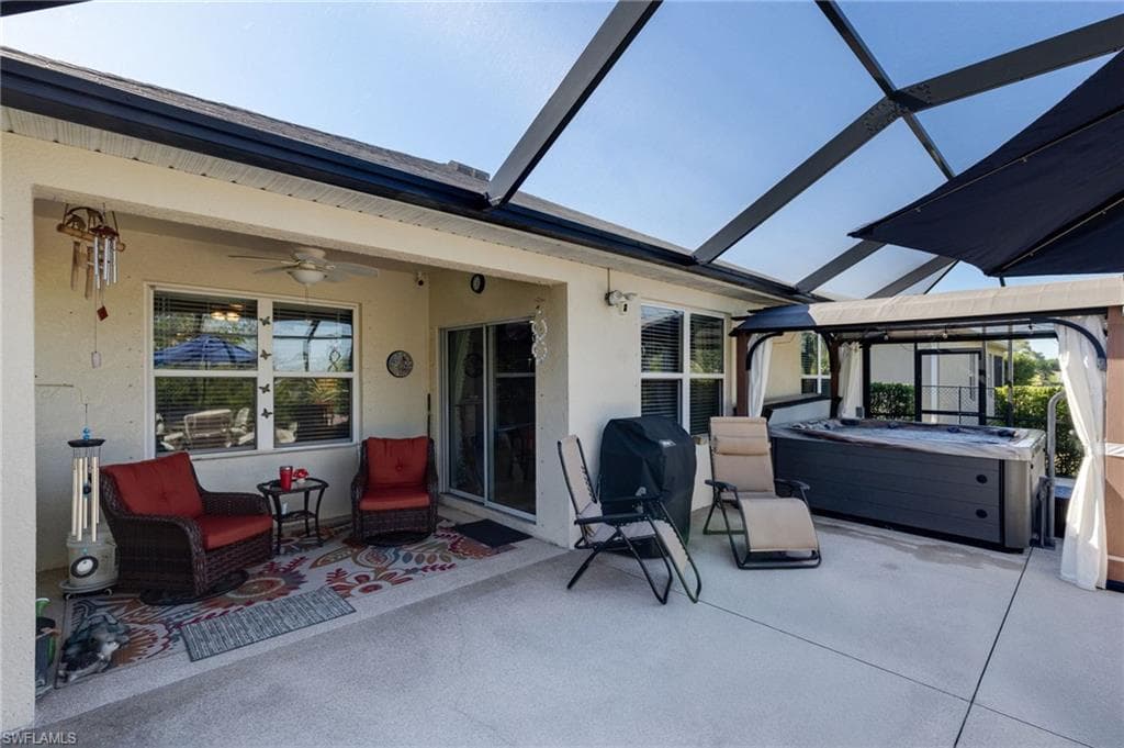 10536 Canal Brook LN, LEHIGH ACRES FL 33936-18