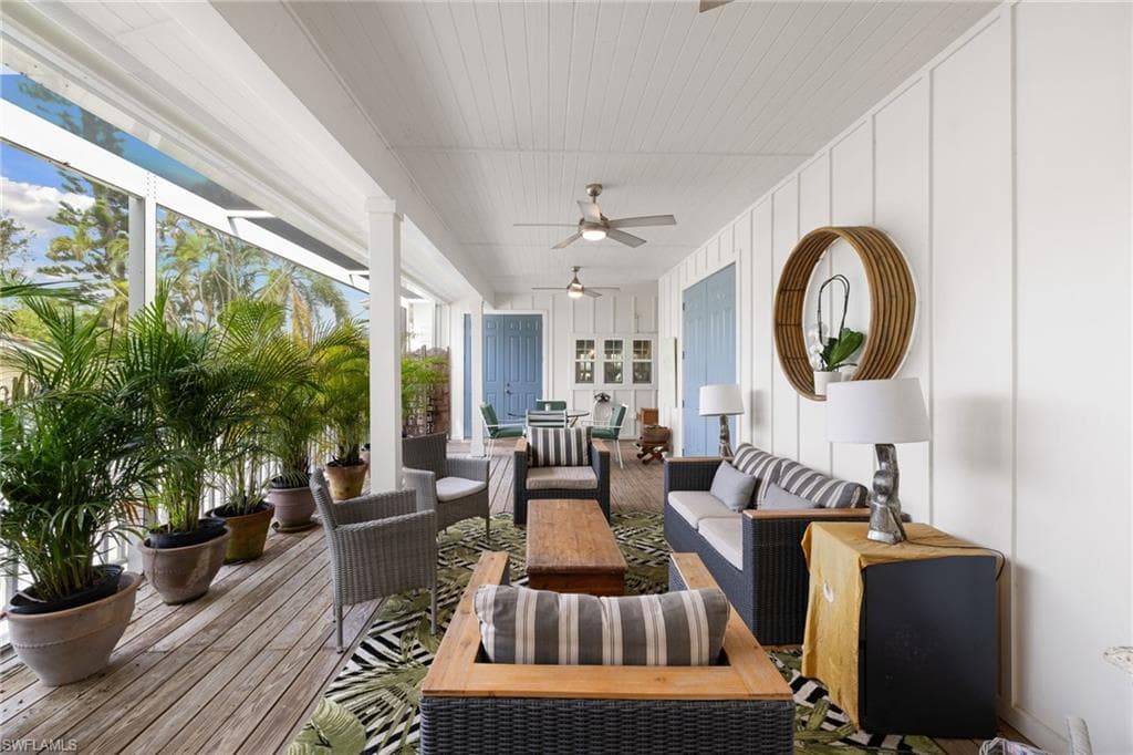 2348 Florida AVE, NAPLES FL 34112-28