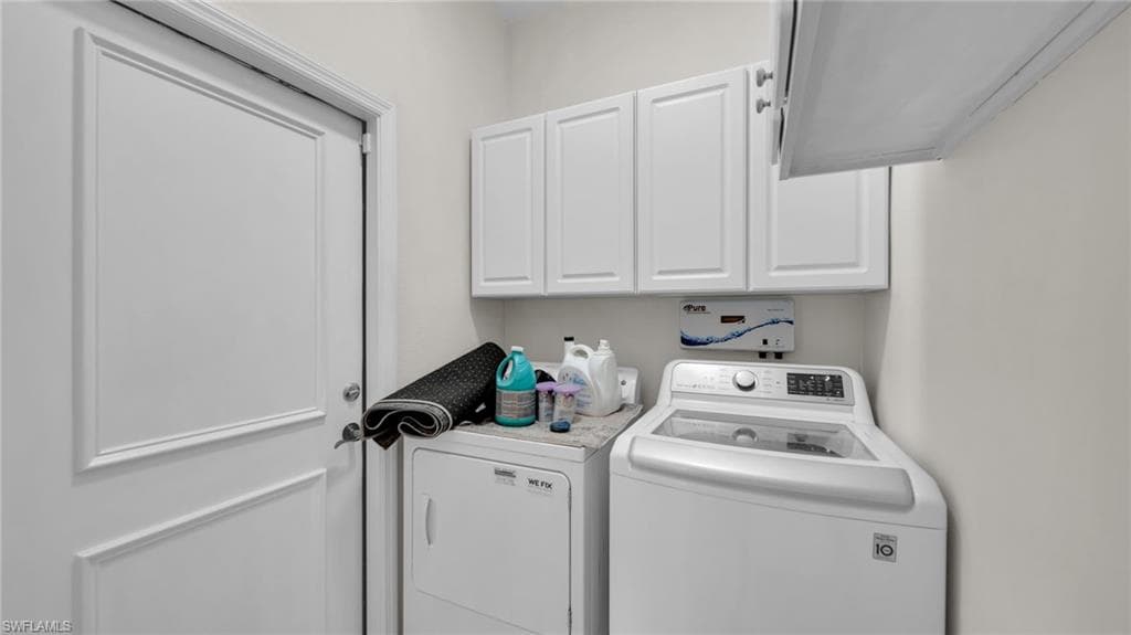 7730 Woodbrook CIR # 4204, NAPLES FL 34104-18