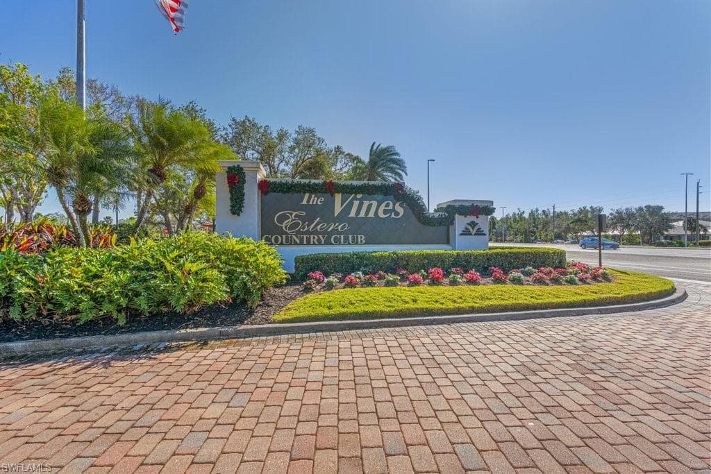 8251 Grand Palm DR # 3, ESTERO FL 33967-36
