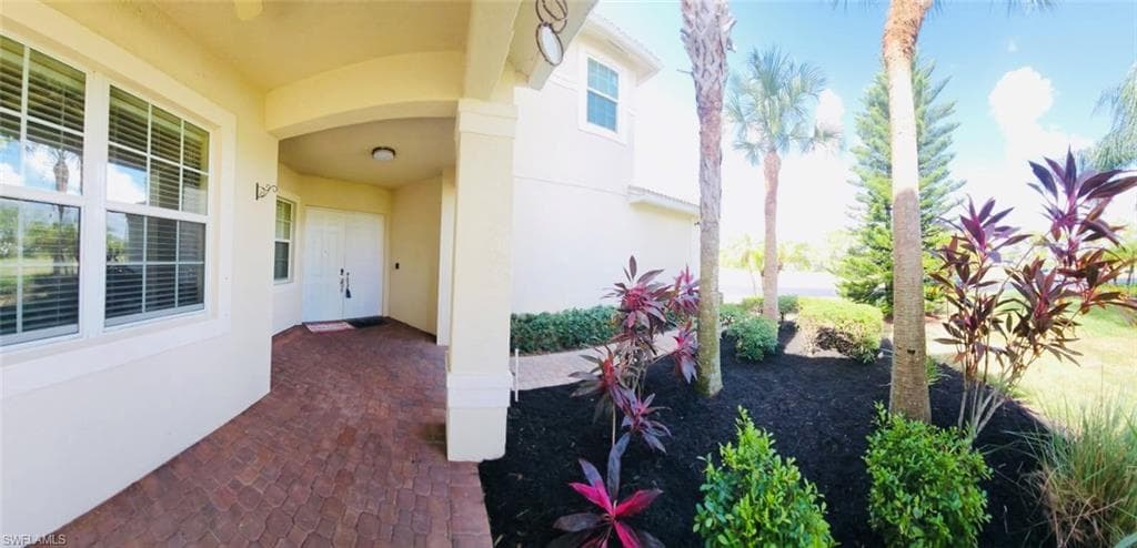 11079 Sparkleberry DR S, FORT MYERS FL 33913-4