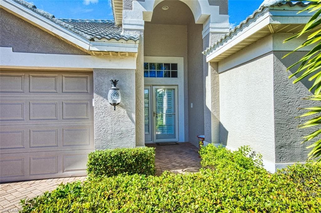 9329 Independence WAY, FORT MYERS FL 33913-6